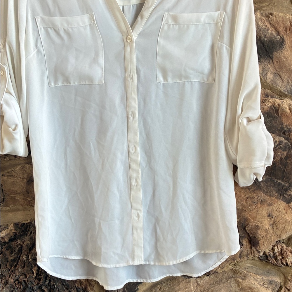 Classic White Button-Down Shirt - Picture 4 of 7